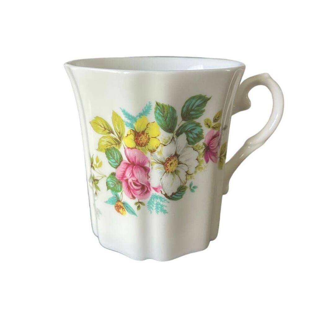 Royal Grafton Tea Mug 60s Royal Grafton Coffee Cup Floral Pattern